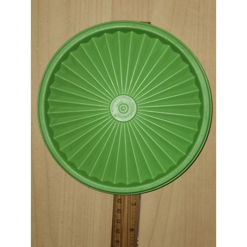 Vintage Green Servalier Tupperware Replacement Lid 808-33 Seal 6.5